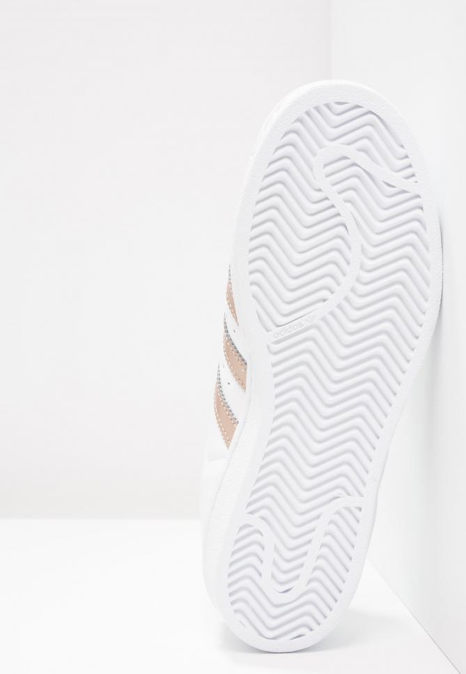 Sneakers | SUPERSTAR Footwear White/Cyber Metallic | adidas Originals Donna