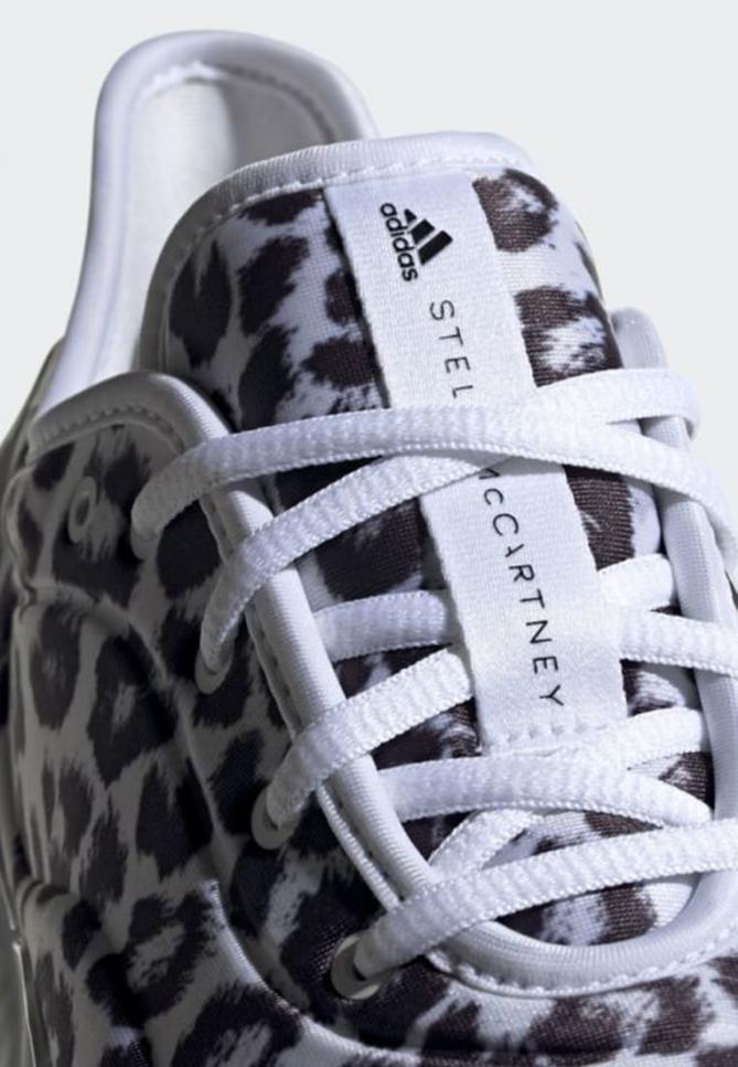 Scarpe sportive | COURT BOOST White/Black | adidas by Stella McCartney Donna