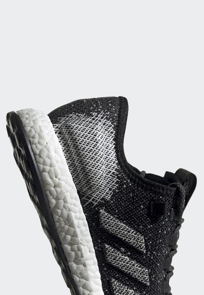 Scarpe sportive | PUREBOOST SHOES Black/White | adidas Performance Uomo