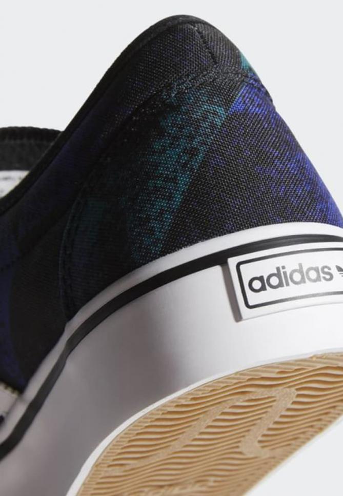 Sneakers | ADIEASE SHOES Black | adidas Originals Donna/Uomo