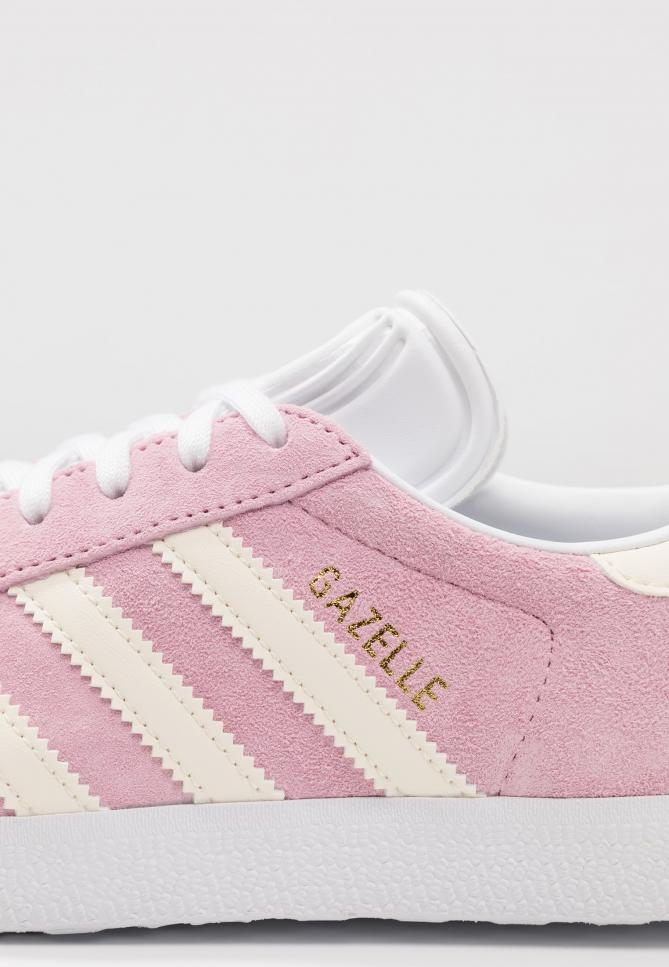 Sneakers | GAZELLE True Pink/Ecru Tint/Footwear White | adidas Originals Donna