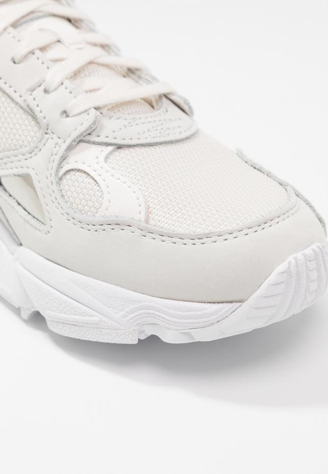 Sneakers | Sneakers basse Core White/Sesame/Footwear White | adidas Originals Donna