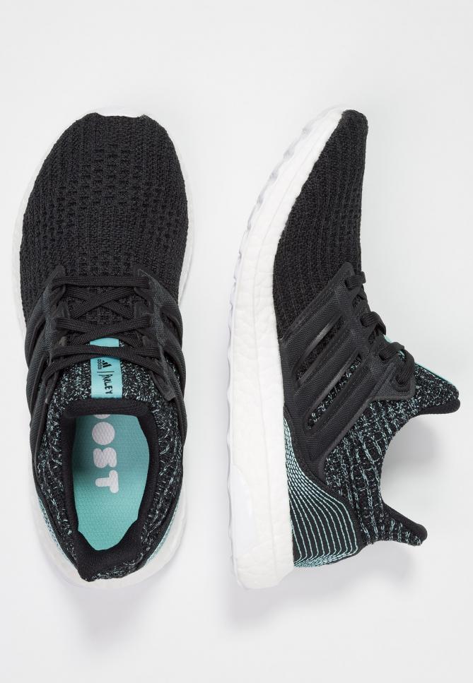 Sneakers | ULTRABOOST PARLEY Clear Black/Footwear White | adidas Performance Donna